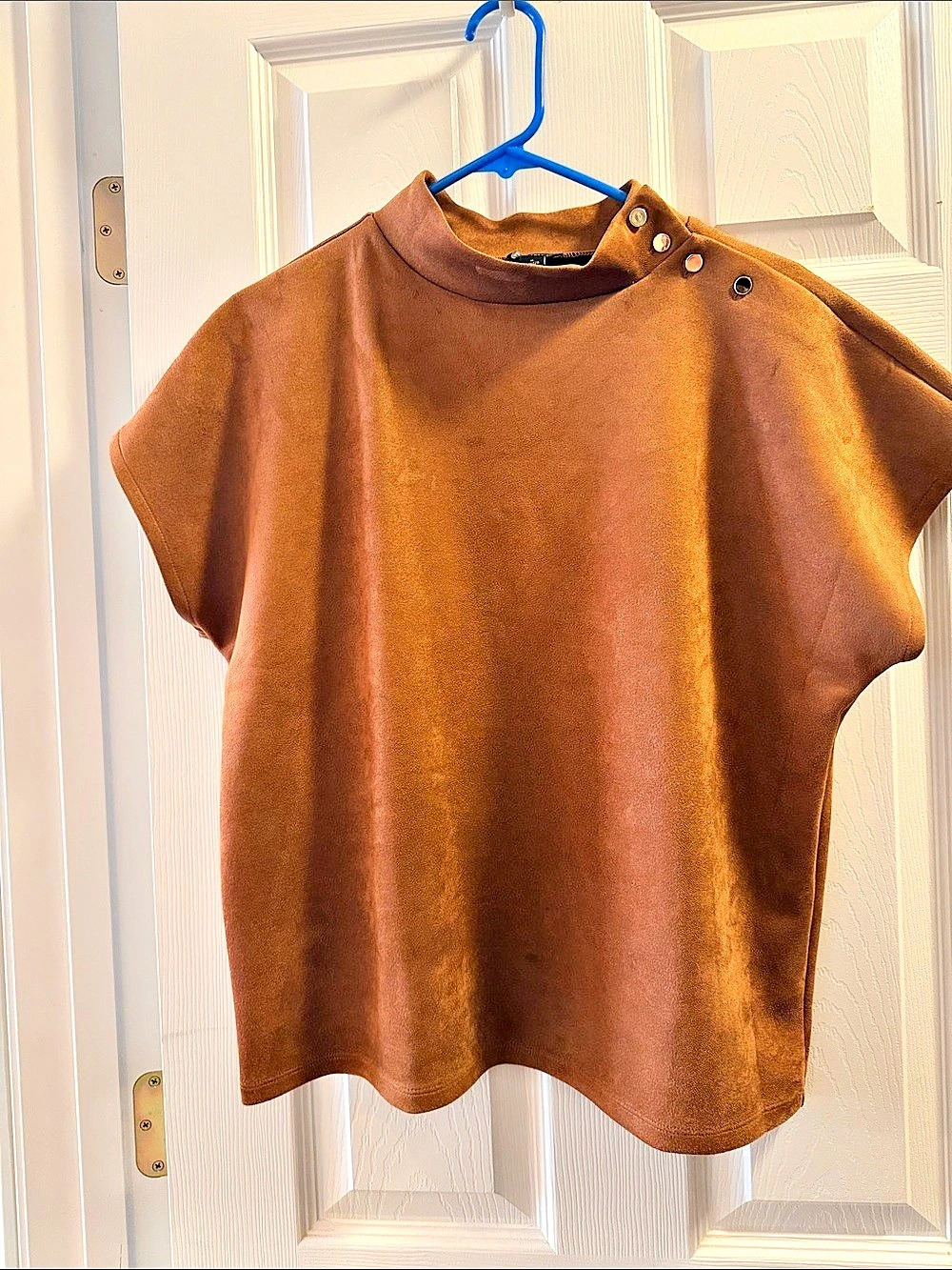 Ann Taylor Brown Short Sleeve Top Size Medium Like New